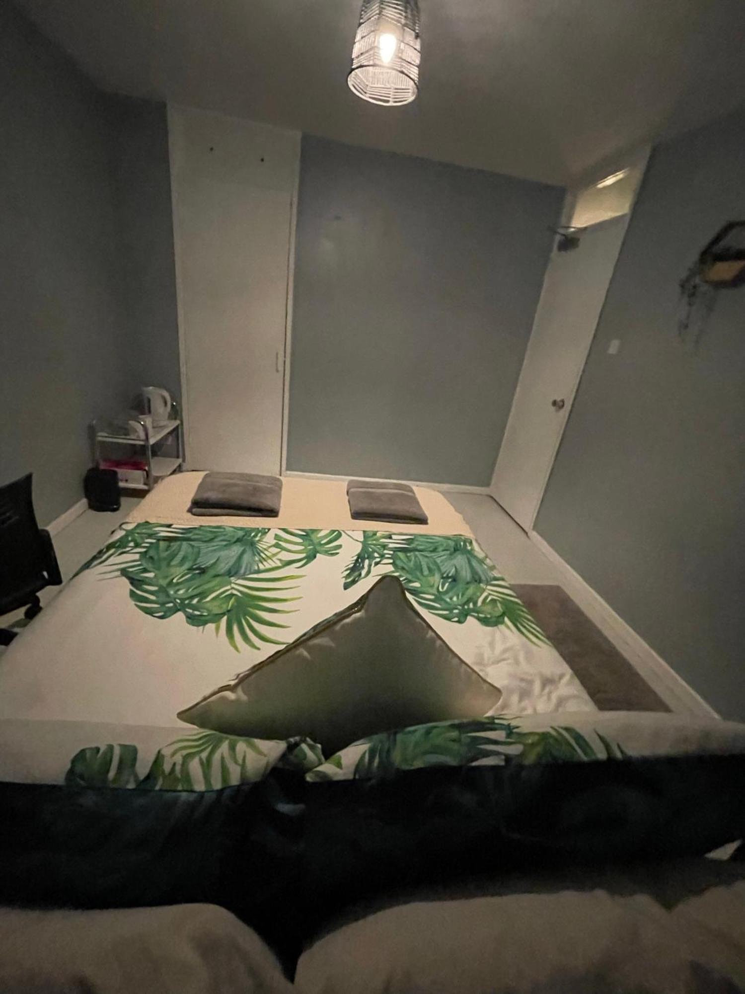 House Near To Castlecourt Shopping Apartment เบลฟาสต์ ภายนอก รูปภาพ
